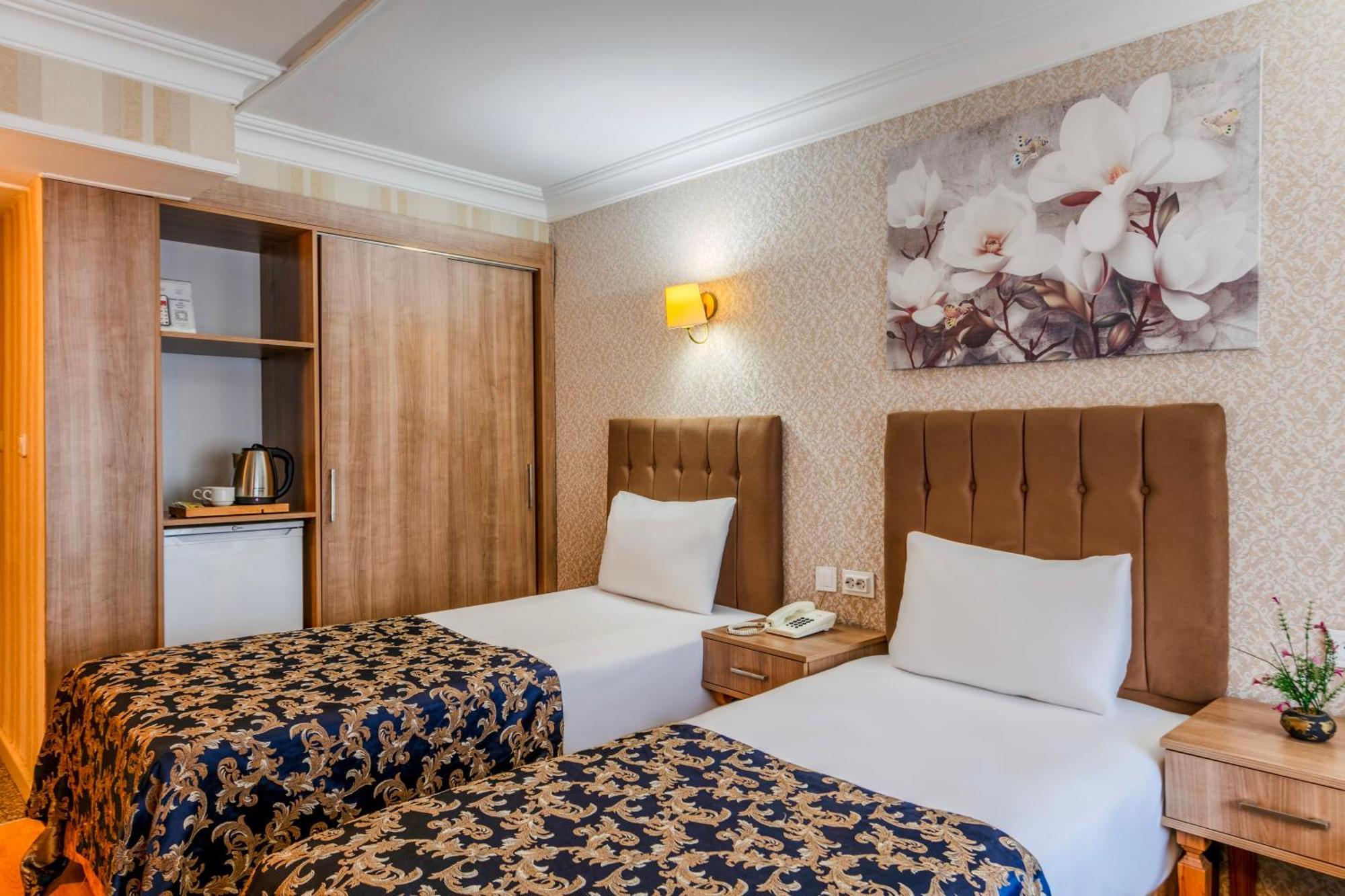 Hamit Hotel Provincia di Istanbul Esterno foto