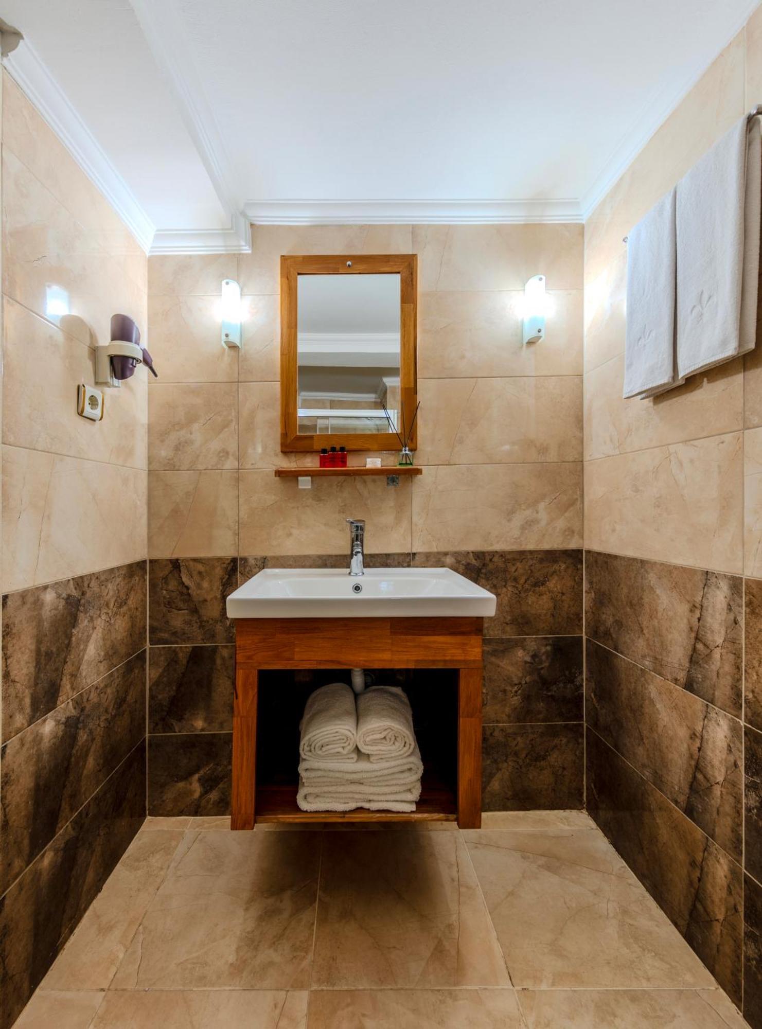 Hamit Hotel Provincia di Istanbul Esterno foto